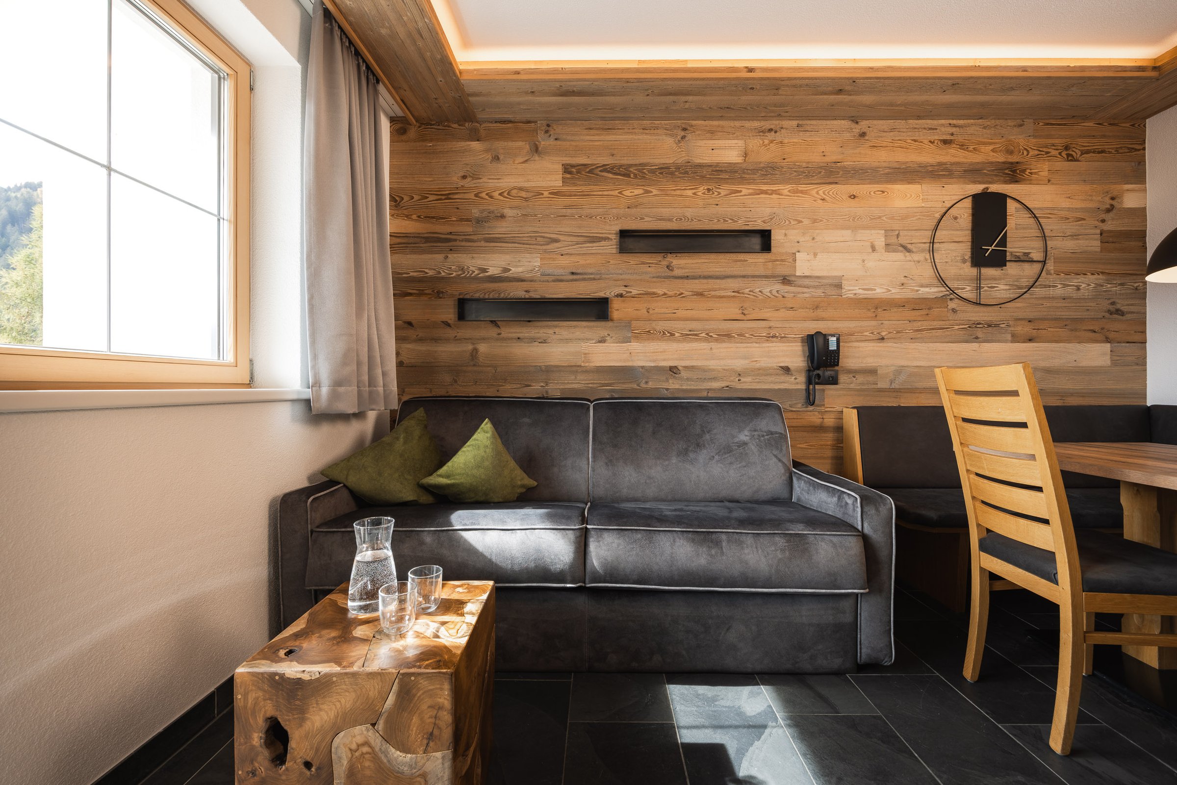 044_ApartmentDLX.jpg